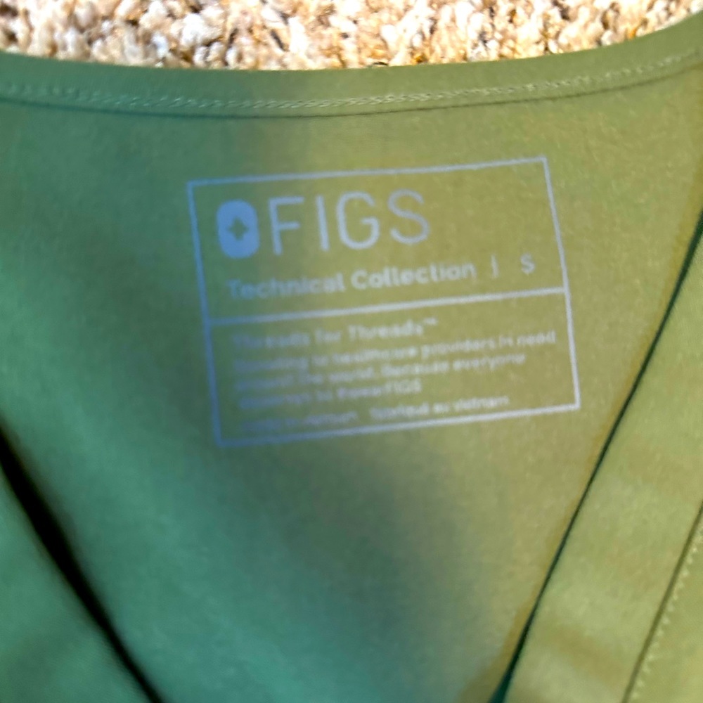 Figs Catarina One-Pocket Scrub Top